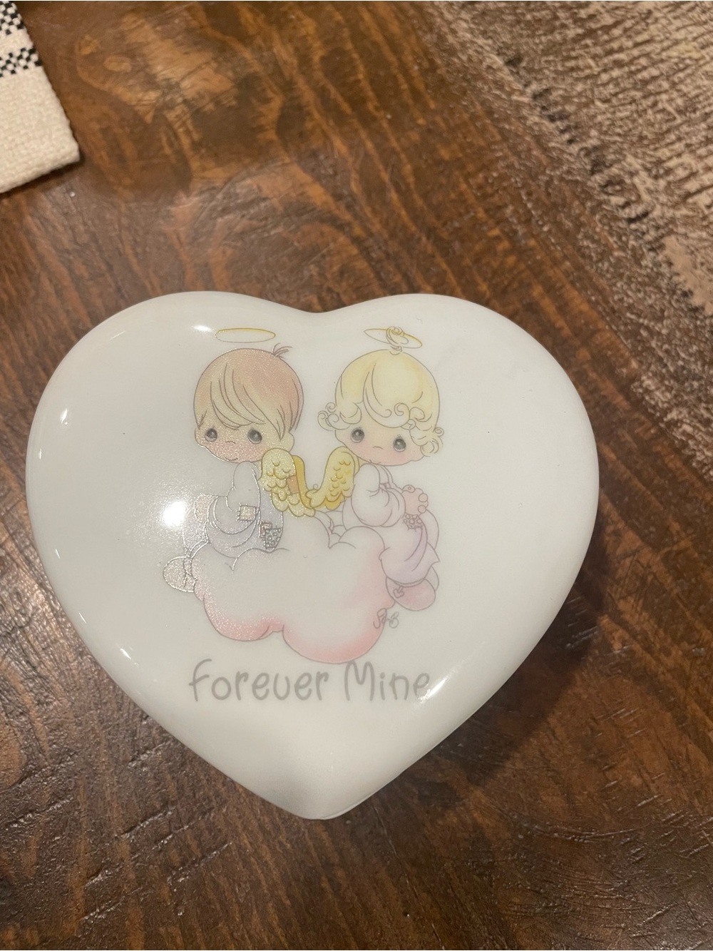 Precious Moments Heart Trinket Box with Pastel Angels - White